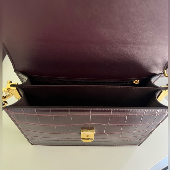 JW PEI mini flap crossbody - Picture 8 of 8